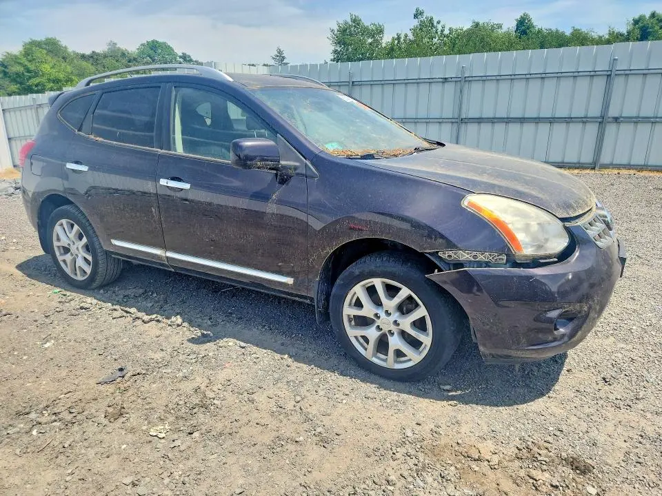 2012 NISSAN ROGUE S  