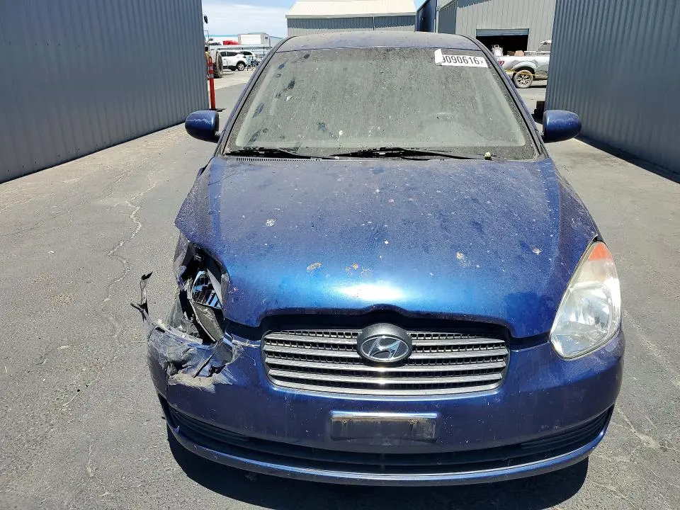 2011 HYUNDAI ACCENT GLS  
