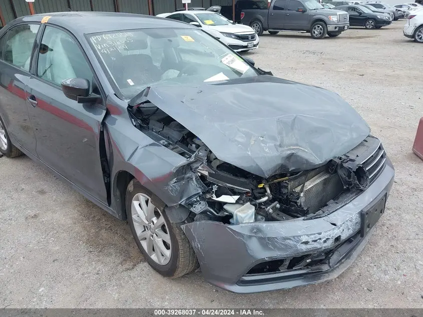 2015 VOLKSWAGEN JETTA 1.8T SE