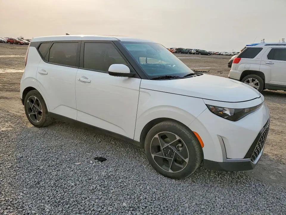 2023 KIA SOUL   