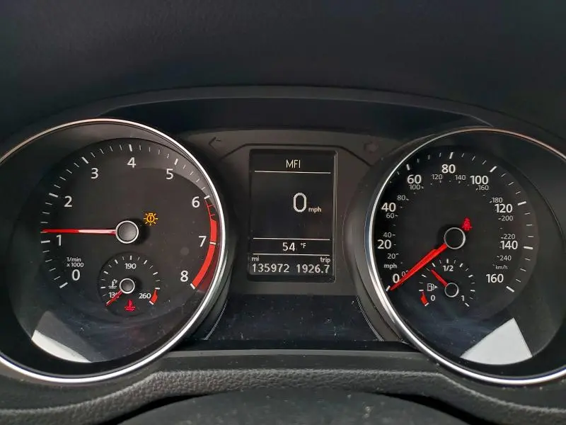 2018 VOLKSWAGEN PASSAT SE  