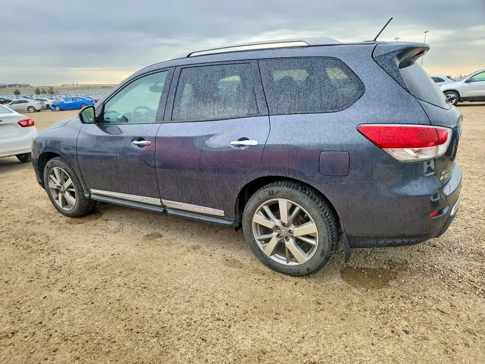 2014 NISSAN PATHFINDER S  