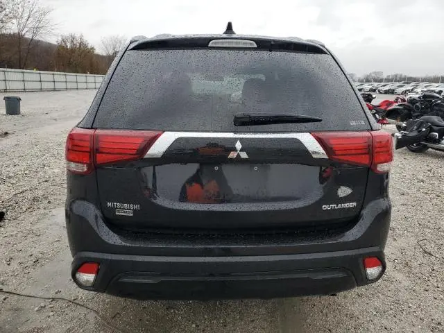 2019 MITSUBISHI OUTLANDER SE  