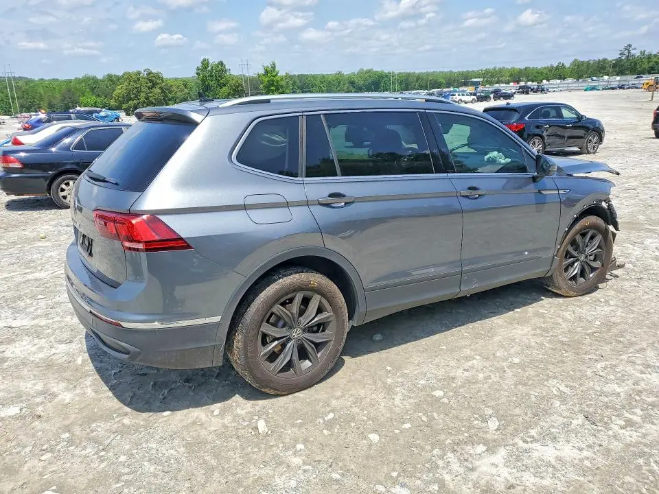 2024 VOLKSWAGEN TIGUAN SE  