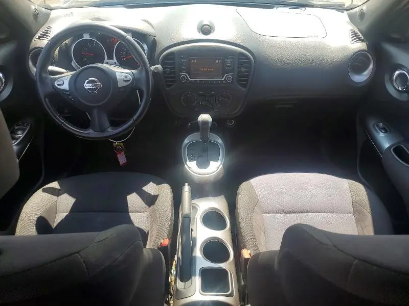 2015 NISSAN JUKE S  