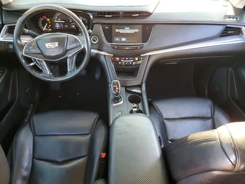 2019 CADILLAC XT5 LUXURY  