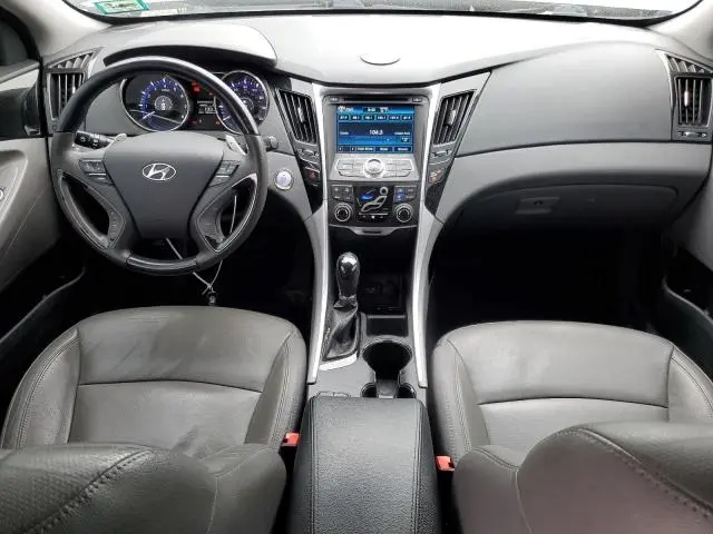 2012 HYUNDAI SONATA SE  