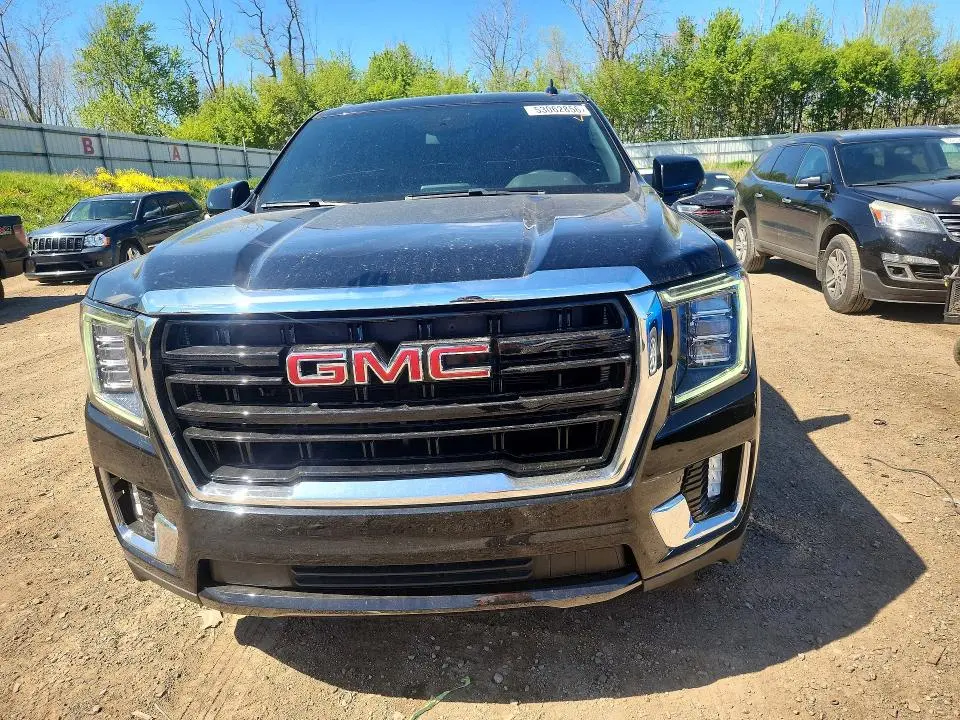 2023 GMC YUKON SLE  