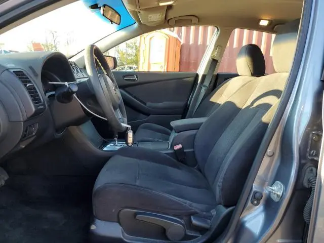 2010 NISSAN ALTIMA BASE  