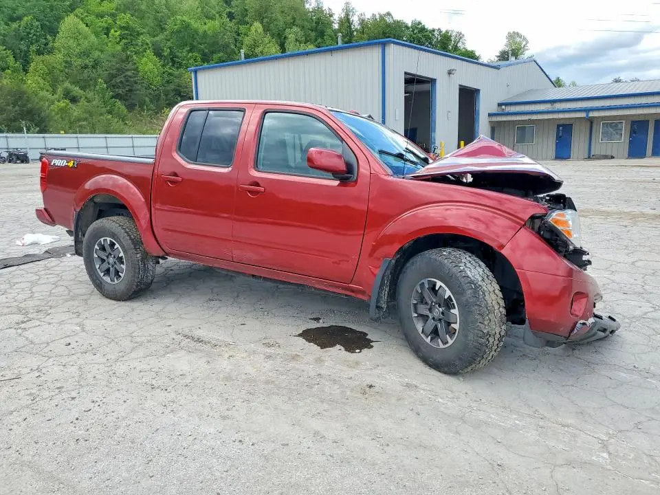 2017 NISSAN FRONTIER PRO-4X  