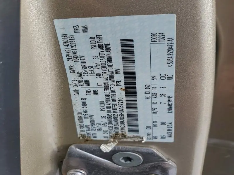 2017 FORD ESCAPE TITANIUM  