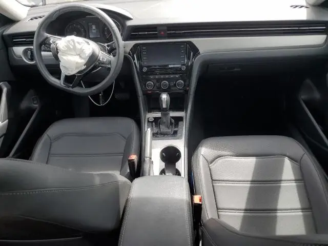 2021 VOLKSWAGEN PASSAT SE