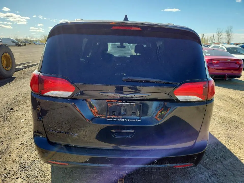 2018 CHRYSLER PACIFICA TOURING PLUS  