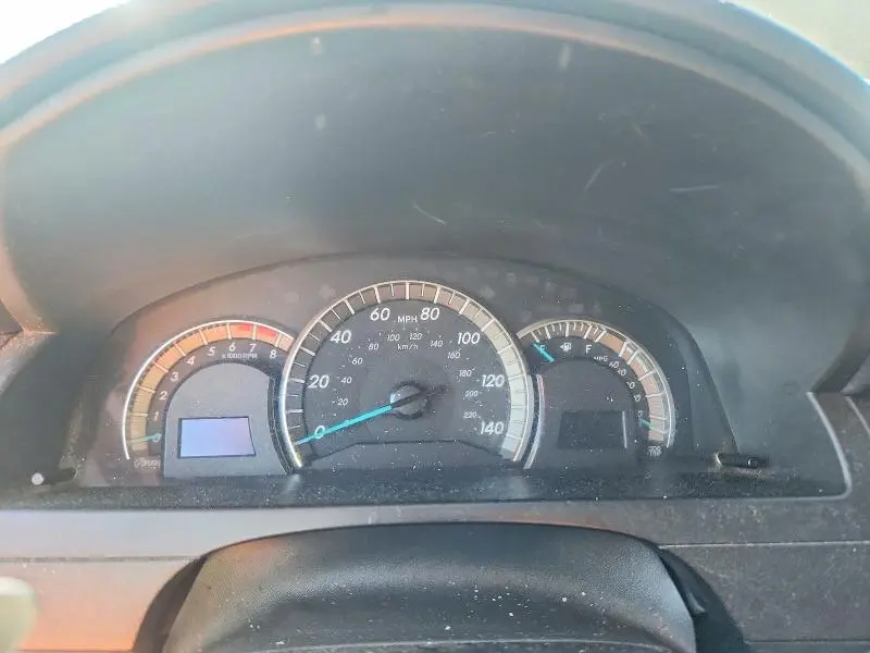 2012 TOYOTA CAMRY SE V6  