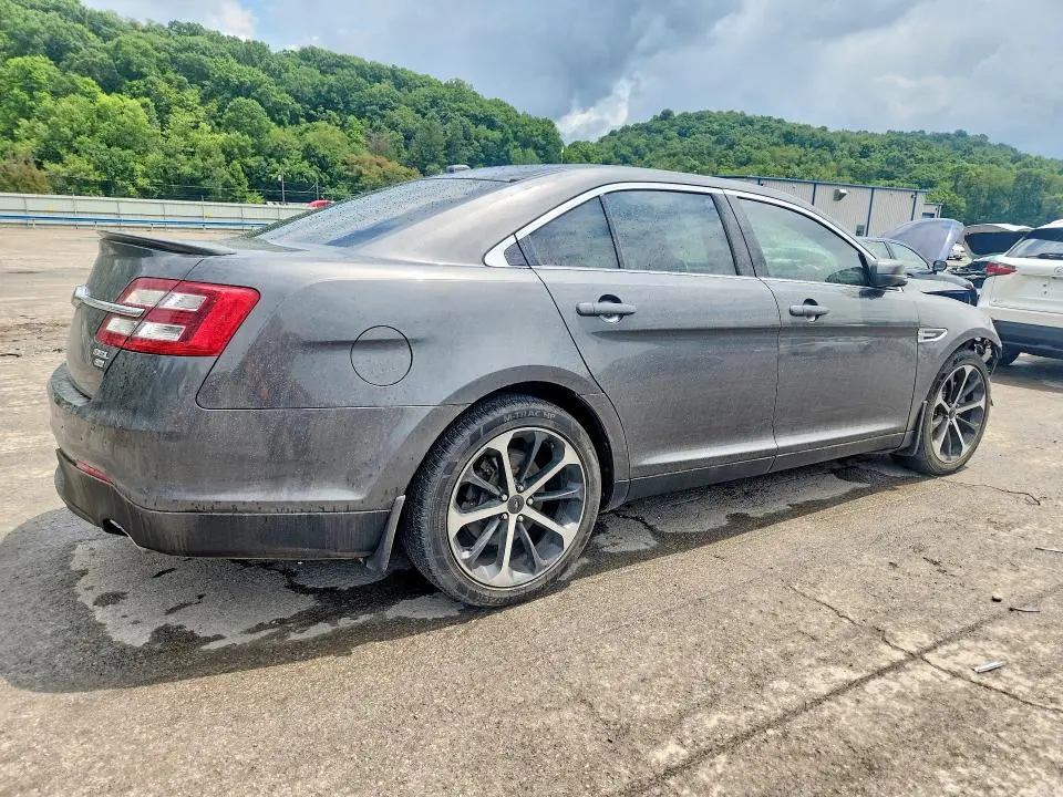 2016 FORD TAURUS SEL  