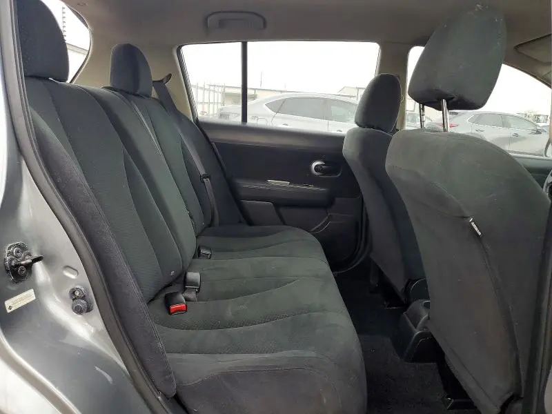 2012 NISSAN VERSA 1.8 S  