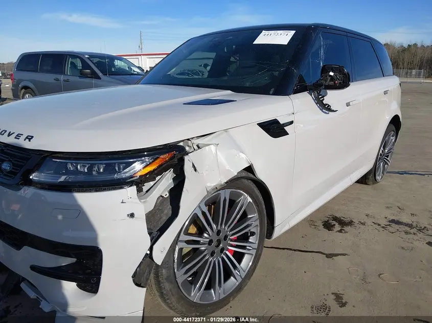 2025 LAND ROVER RANGE ROVER SPORT P400 DYNAMIC SE