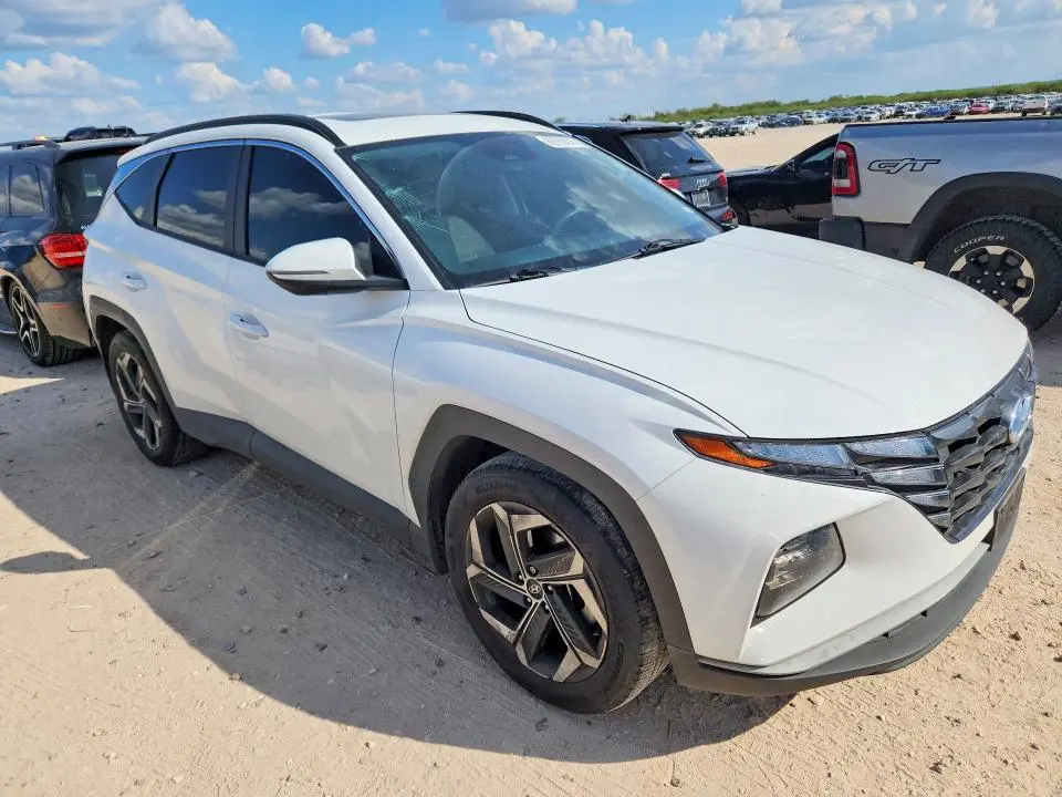 2024 HYUNDAI TUCSON SEL  