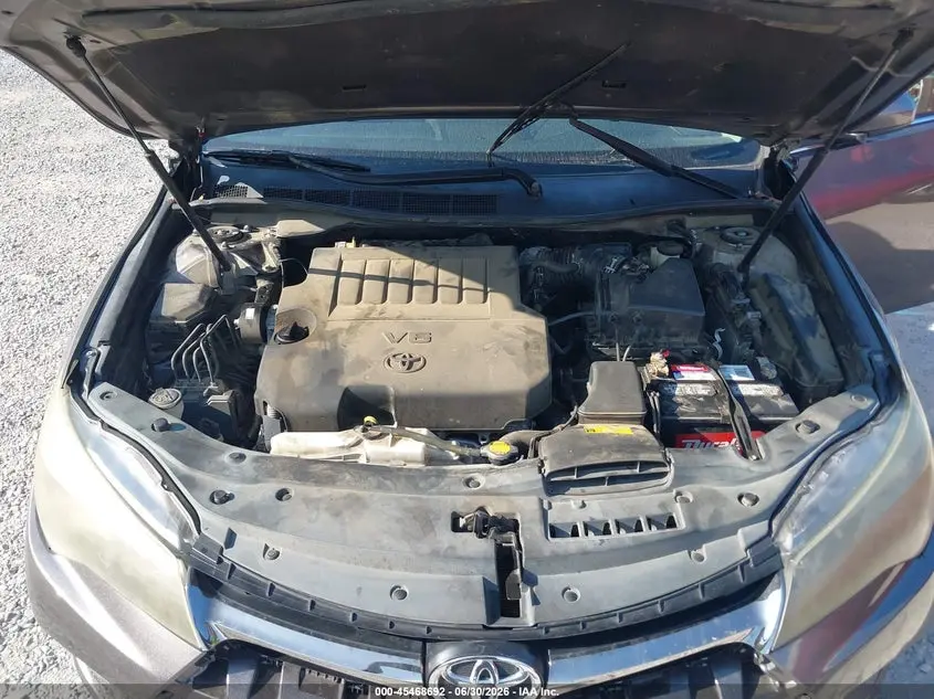 2015 TOYOTA CAMRY XSE V6