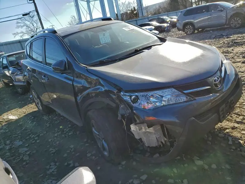 2015 TOYOTA RAV4 XLE  