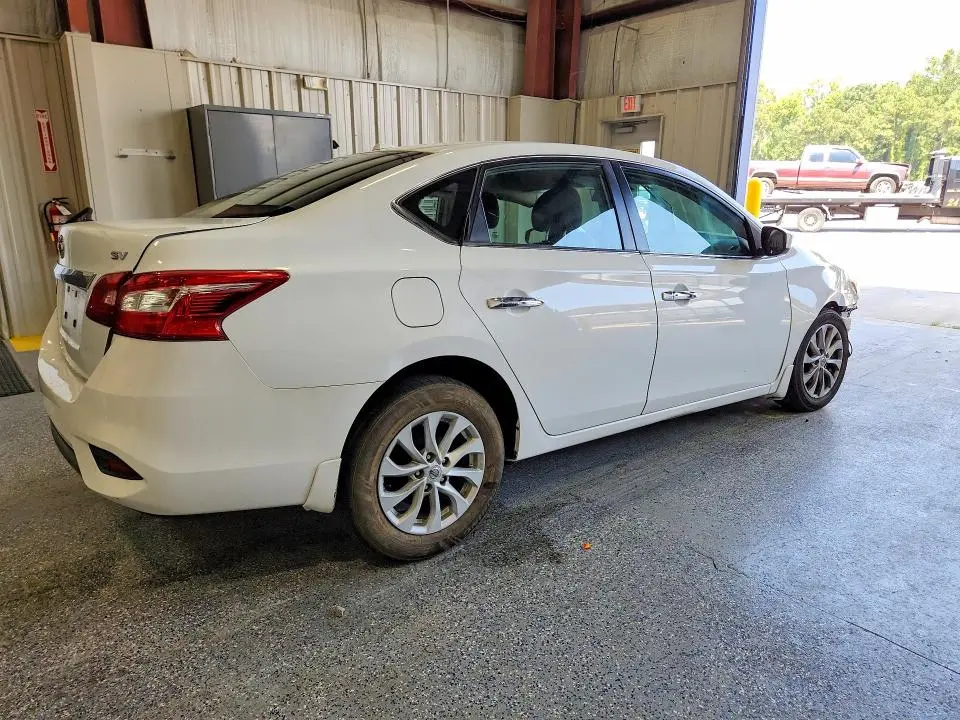 2019 NISSAN SENTRA SV  