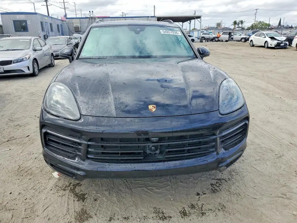 2019 PORSCHE CAYENNE   