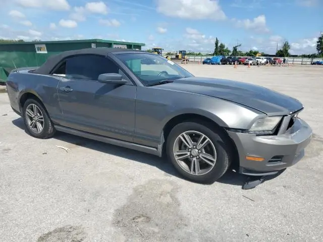 2010 FORD MUSTANG   