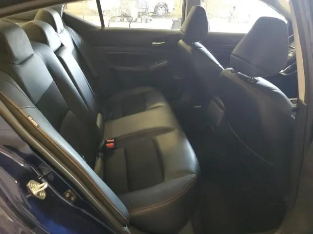 2022 NISSAN ALTIMA SR  