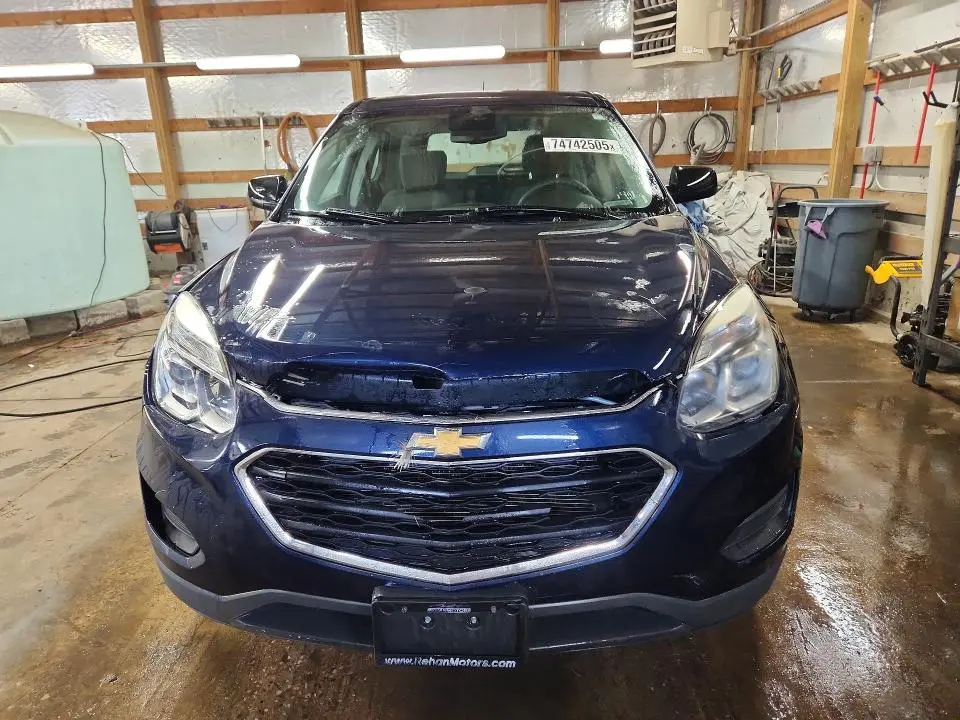 2017 CHEVROLET EQUINOX LS  