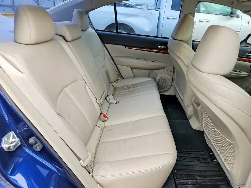 2011 SUBARU LEGACY 2.5I LIMITED  