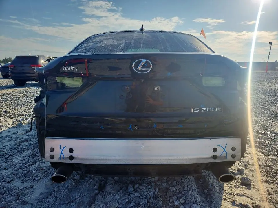 2016 LEXUS IS 200T  