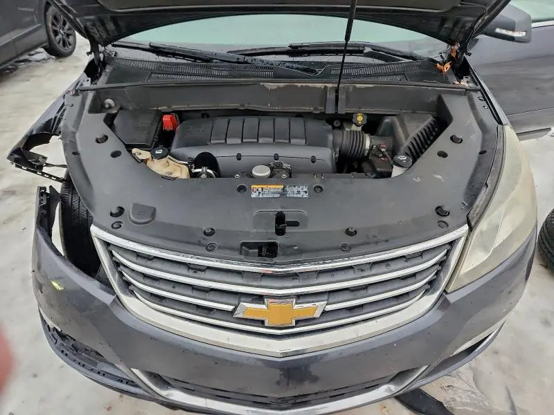 2013 CHEVROLET TRAVERSE LT  