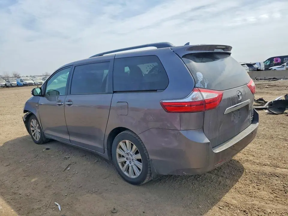 2017 TOYOTA SIENNA LIMITED PREMIUM 7-PASSENGER  