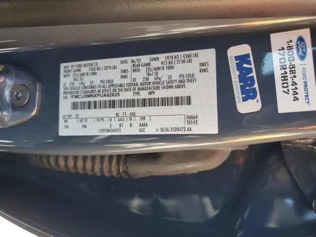 2023 FORD ESCAPE ST LINE  