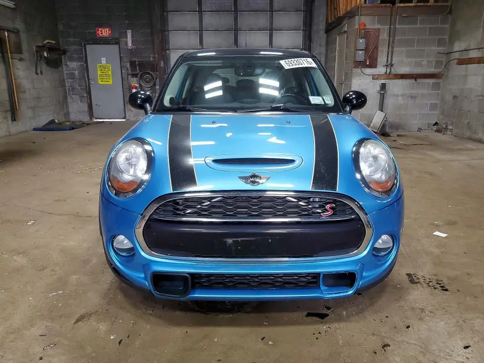 2016 MINI COOPER S  