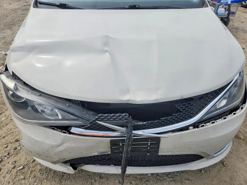 2017 CHRYSLER PACIFICA TOURING L  