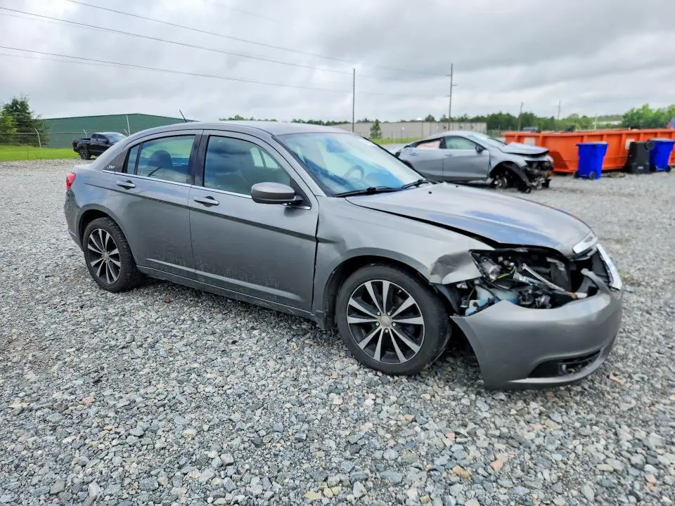 2013 CHRYSLER 200 LIMITED  