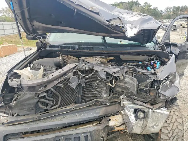 2014 TOYOTA TUNDRA SR5  