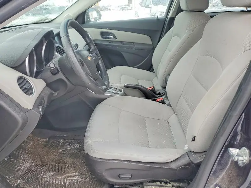 2015 CHEVROLET CRUZE LT  