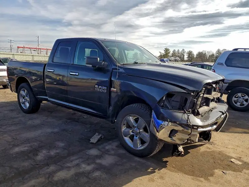2018 RAM 1500 SLT  