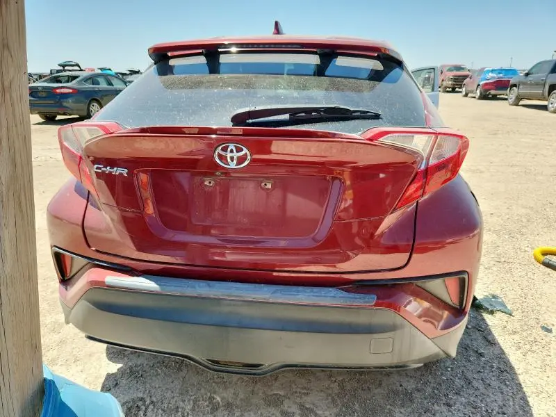 2018 TOYOTA C-HR XLE  