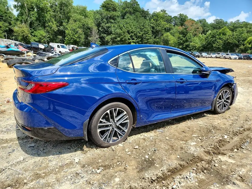 2026 TOYOTA CAMRY XLE  