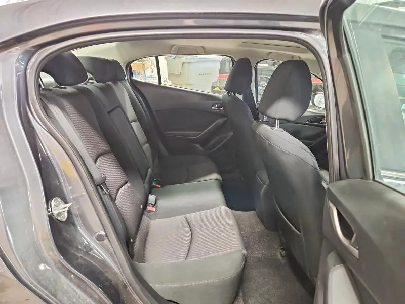 2016 MAZDA 3 TOURING  