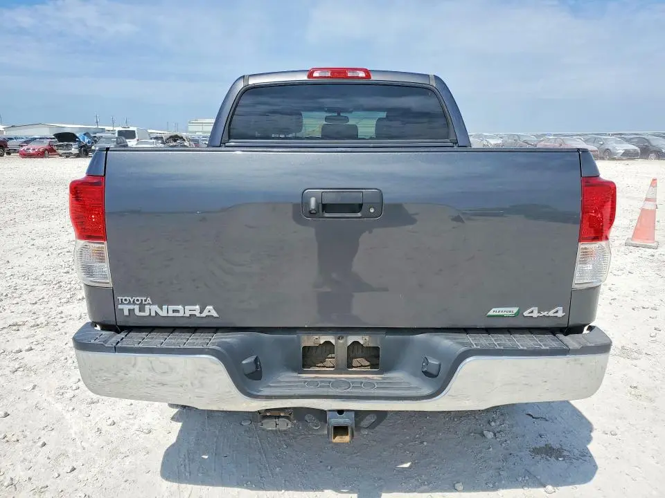2012 TOYOTA TUNDRA CREWMAX SR5  
