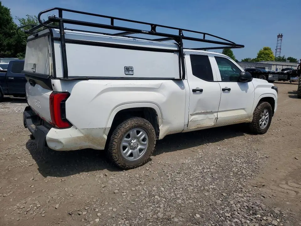 2023 TOYOTA TUNDRA SR  
