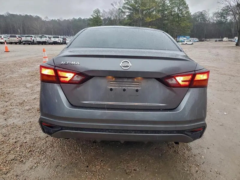 2021 NISSAN ALTIMA S  