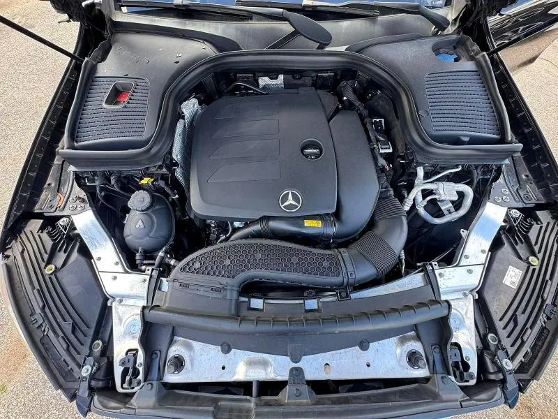 2022 MERCEDES-BENZ GLC 300  