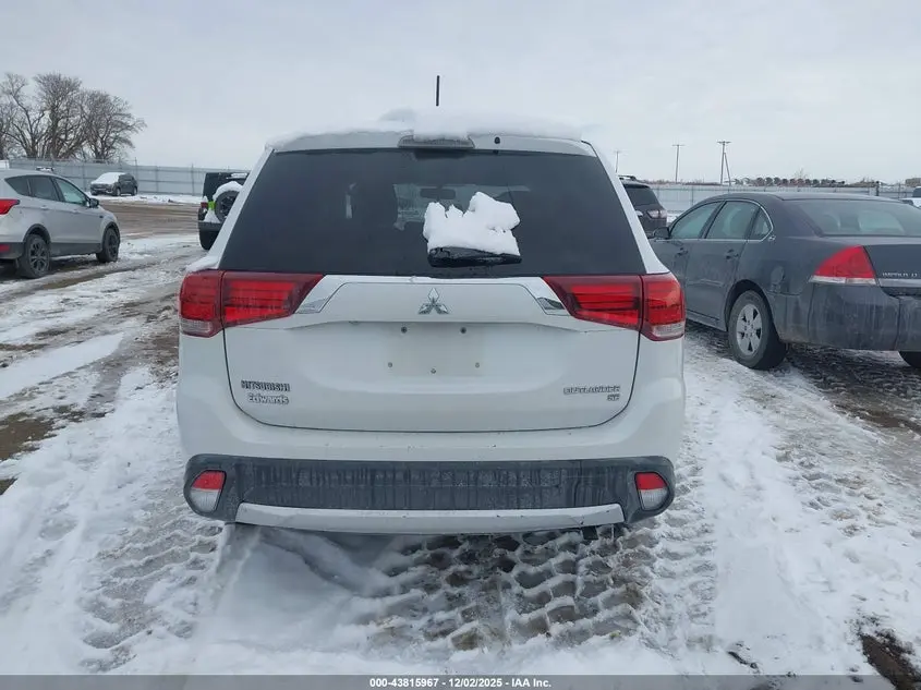 2016 MITSUBISHI OUTLANDER ES/SE/SEL