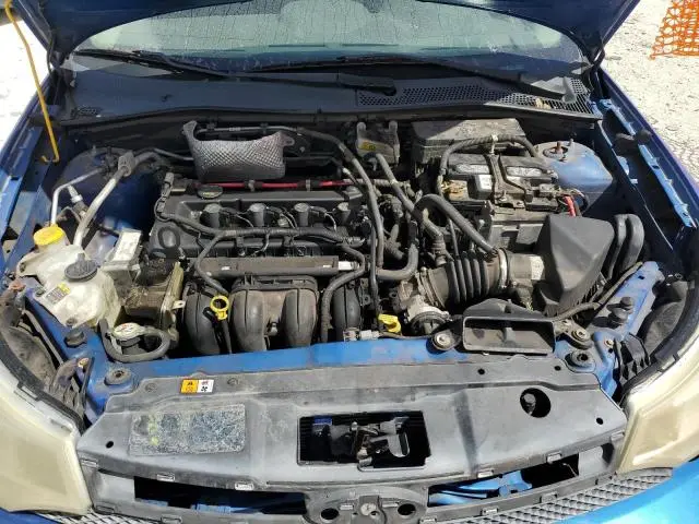 2011 FORD FOCUS SE  