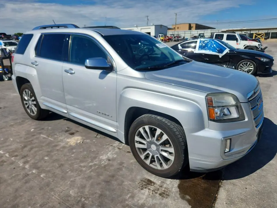 2017 GMC TERRAIN DENALI  